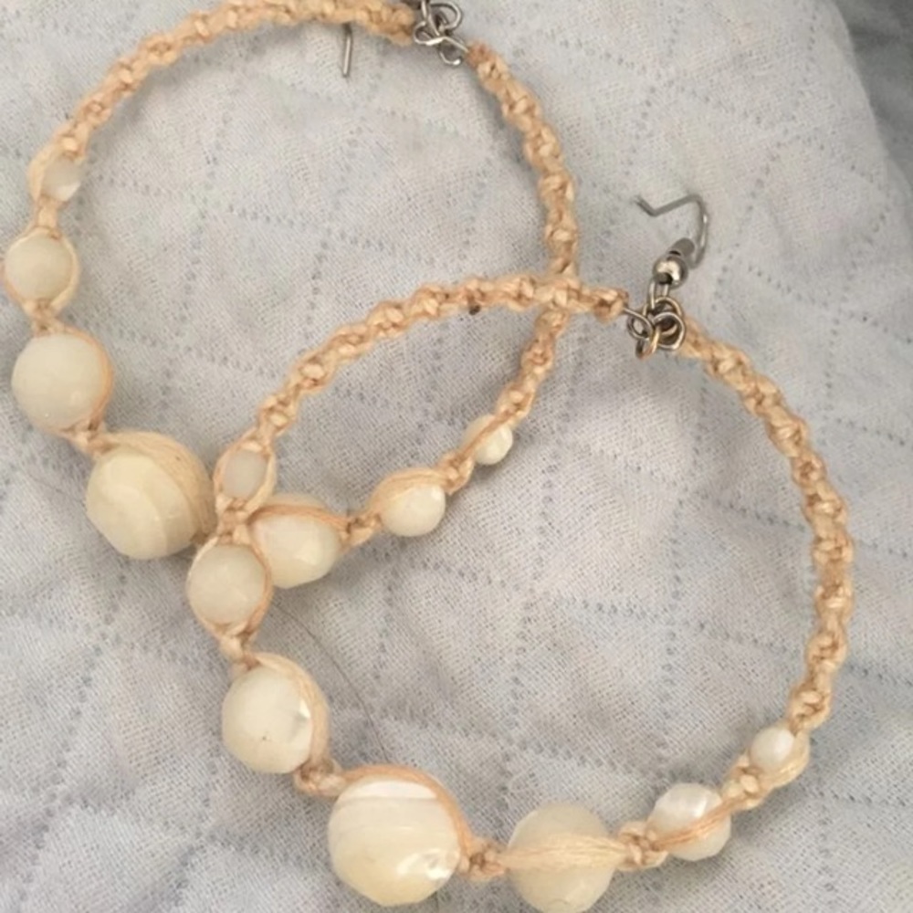 Chan luu earrings